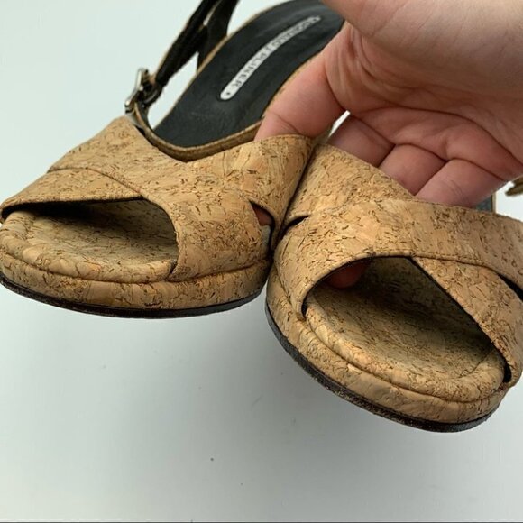Donald j Pliner heels size 8.5 tan cork wedges - Picture 8 of 13